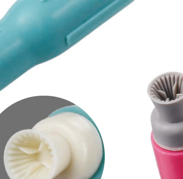 Screw-on Type Brush - Flat - White (144 ct)